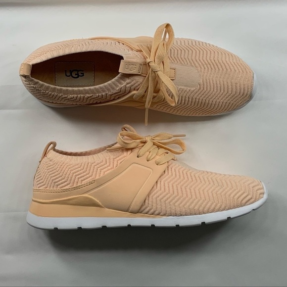 NWOT UGG Tread Lite Willows Peach Sneaker - Picture 3 of 11